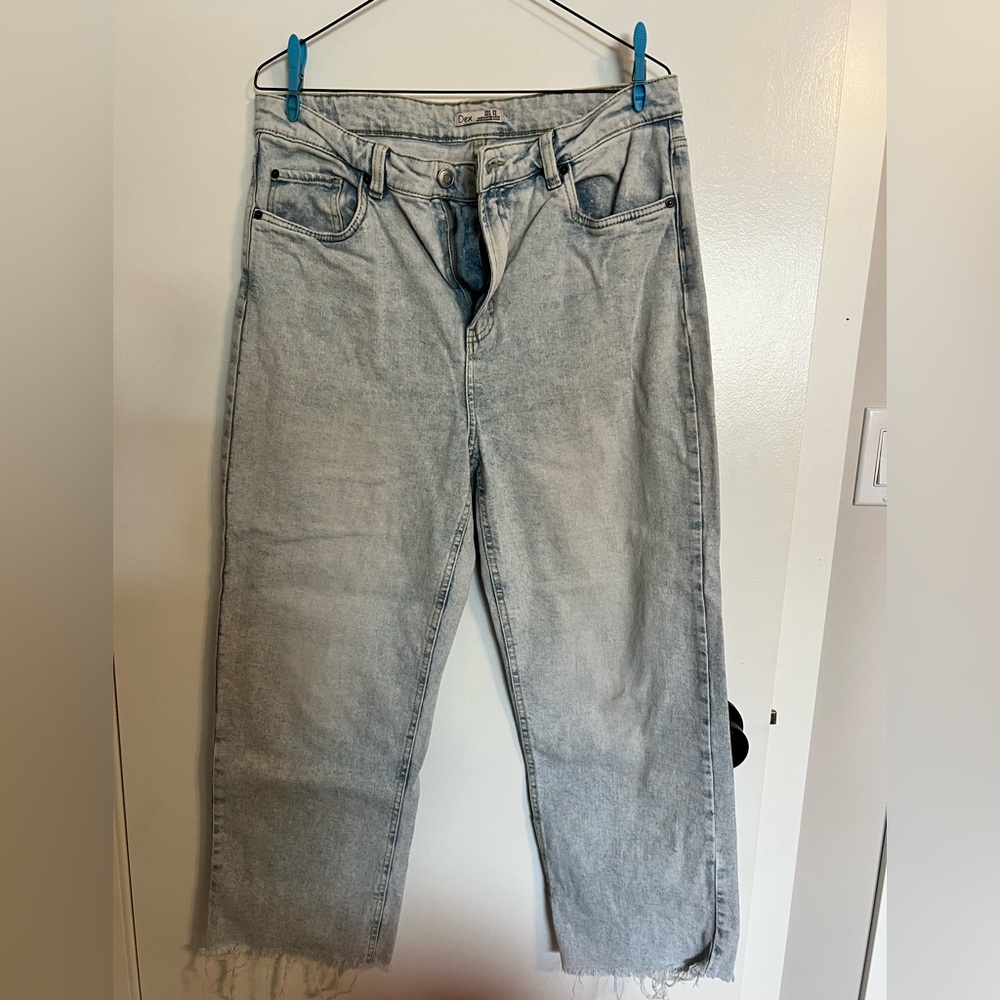 Dex Women's Washed Gray Cropped Jeans